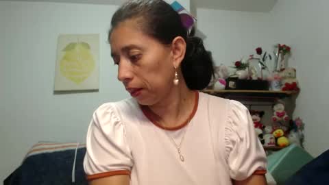 Snapshot of sexy_mary_69 chatting on September 27, 11:21 pm Mary online show from September 27, 11:21 pm