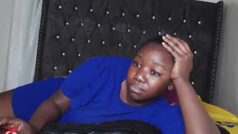 Snapshot of sexy_melanin11 chatting on September 10, 3:34 pm sexy_melanin11 online show from September 10, 3:34 pm