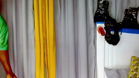 minah online show from September 10, 7:30 am