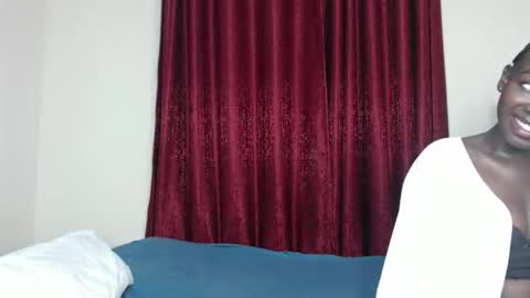 Snapshot of sexy_mistress5 chatting on October 25, 8:03 pm sexy online show from October 25, 8:03 pm