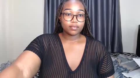 Snapshot of sexy_mistress5 chatting on November 3, 10:05 am sexy online show from November 3, 10:05 am