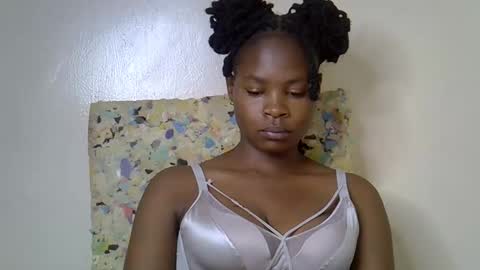 Molyne online show from March 13, 5:58 am