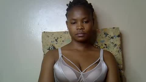 Molyne online show from April 29, 12:05 am