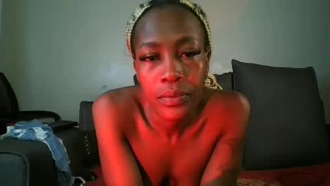 SEXY MOMAH online show from June 18, 12:33 am