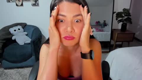 Snapshot of sexy_natty chatting on February 4, 3:22 am sexy nattaly online show from February 4, 3:22 am