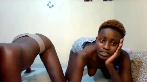 sexy pie online show from April 19, 1:10 pm