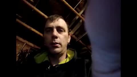 Snapshot of sexy_richy chatting on May 23, 2:17 am RICHY online show from May 23, 2:17 am