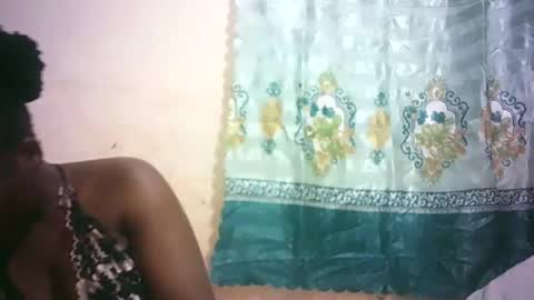 Snapshot of sexy_sandrah chatting on June 15, 6:37 am sexy_sandrah online show from June 15, 6:37 am