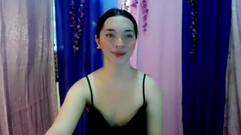 Snapshot of sexy_savanah chatting on October 15, 2:01 am sexy_savanah online show from October 15, 2:01 am
