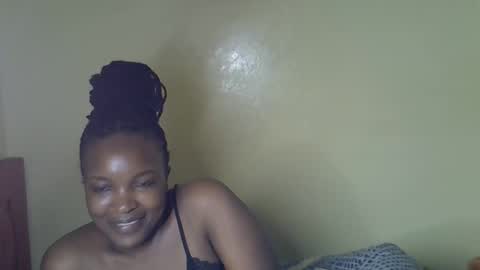 Snapshot of sexy_sazii chatting on October 9, 2:20 am sexy_sazii online show from October 9, 2:20 am