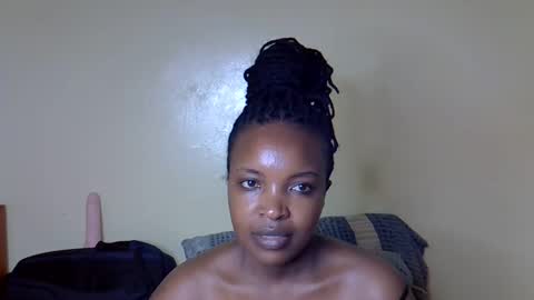 Snapshot of sexy_sazii chatting on October 14, 10:16 am sexy_sazii online show from October 14, 10:16 am