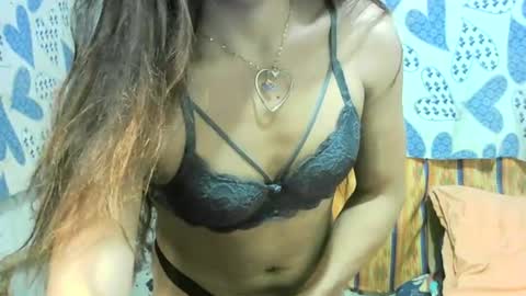 Snapshot of sexy_scarlet69 chatting on July 22, 2:31 pm scarlet online show from July 22, 2:31 pm