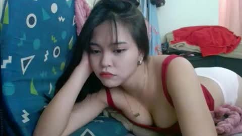 Snapshot of sexy_shamy chatting on April 14, 12:22 pm Shanny online show from April 14, 12:22 pm