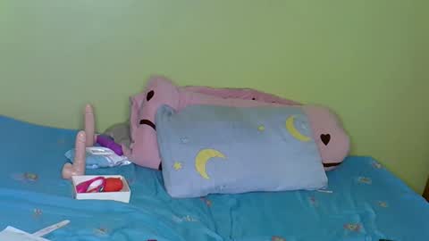 Snapshot of sexy_shan09 chatting on November 22, 1:26 am sexy_shan09 online show from November 22, 1:26 am