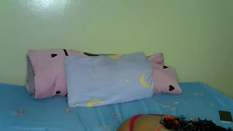 Snapshot of sexy_shan09 chatting on November 24, 1:22 pm sexy_shan09 online show from November 24, 1:22 pm