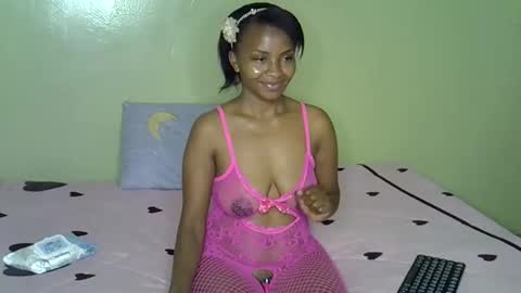 Snapshot of sexy_shan09 chatting on December 5, 2:53 am sexy_shan09 online show from December 5, 2:53 am