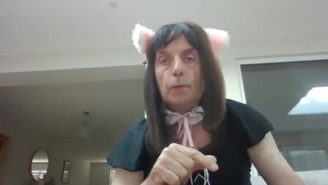 Snapshot of sexy_sophie125 chatting on June 8, 2:50 pm Sexy Sophie online show from June 8, 2:50 pm