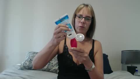 Snapshot of sexy_stassi_xx chatting on November 29, 9:12 am Nastassia... but you can call me Stassi for short. online show from November 29, 9:12 am