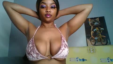 Snapshot of sexy_sweetcandy chatting on March 11, 11:44 am sexy sweetcandy online show from March 11, 11:44 am