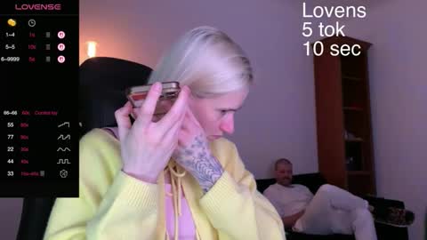 Sexy-Sweets online show from September 27, 3:39 pm