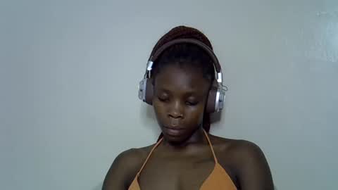 sexy_vennice online show from August 1, 10:19 pm