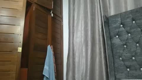 Snapshot of sexy_wendy5 chatting on November 8, 6:29 pm wendy online show from November 8, 6:29 pm