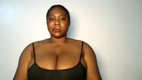 Snapshot of sexy_wetpussyy chatting on October 30, 9:04 pm Luna online show from October 30, 9:04 pm