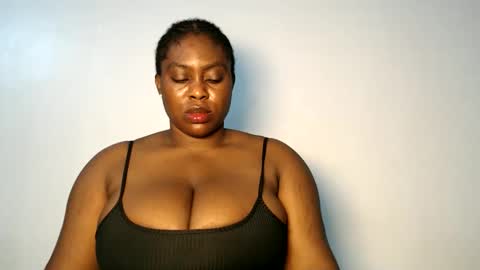 Snapshot of sexy_wetpussyy chatting on November 3, 8:43 pm Luna online show from November 3, 8:43 pm