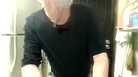 Daddy online show from May 2, 2:00 pm