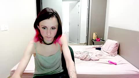 Mandy Green online show from January 24, 10:30 pm