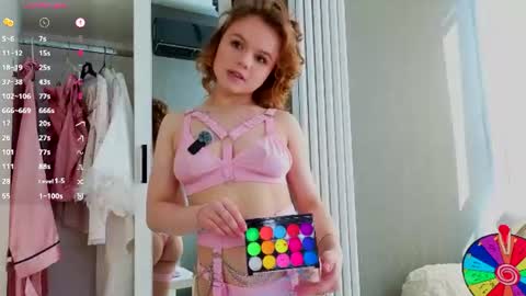 Snapshot of sexy_xs chatting on June 19, 12:42 pm Agatha online show from June 19, 12:42 pm