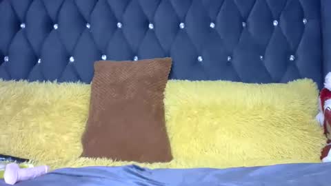 sexy_zainaa online show from April 25, 1:36 pm