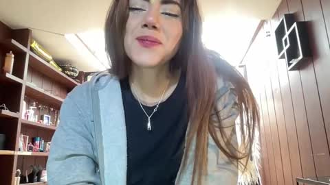 Alice Skay online show from December 17, 5:08 pm