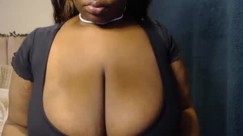 Snapshot of sexyangiexx chatting on January 17, 11:51 pm Angie online show from January 17, 11:51 pm