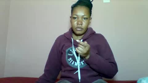 Snapshot of sexyapple2002 chatting on September 28, 3:23 am sexyapple2002 online show from September 28, 3:23 am