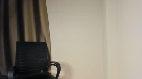 Snapshot of sexyaru chatting on October 23, 11:31 am Aru online show from October 23, 11:31 am