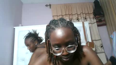 Snapshot of sexyary chatting on June 16, 3:09 am sexyary online show from June 16, 3:09 am