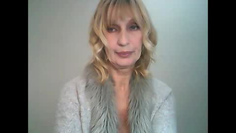 Snapshot of sexybabyforyou chatting on December 15, 2:49 am sexybabyforyou online show from December 15, 2:49 am