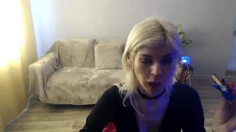 Snapshot of sexybeatriice chatting on May 9, 6:29 am sexybeatriice online show from May 9, 6:29 am