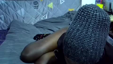 Snapshot of sexybeiby1 chatting on July 13, 3:37 pm sexybeiby1 online show from July 13, 3:37 pm