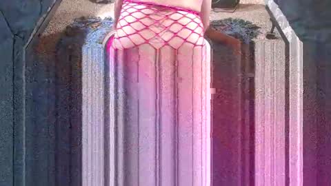 Snapshot of sexybibottom226922 chatting on January 19, 5:05 am sexybibottom226922 online show from January 19, 5:05 am