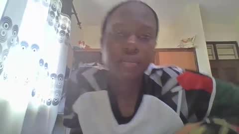 Sexybilha483 online show from February 6, 1:21 pm