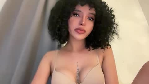 Seraphina Blaze online show from February 8, 10:18 am