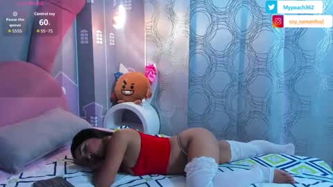 Snapshot of sexybunny4u_ chatting on November 21, 7:01 pm SARAH online show from November 21, 7:01 pm