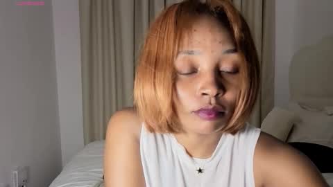 Snapshot of sexycabdy chatting on October 19, 5:02 pm sexycabdy online show from October 19, 5:02 pm