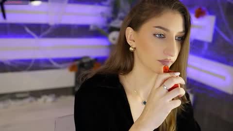 Snapshot of sexycelline chatting on October 30, 5:42 am Celline online show from October 30, 5:42 am