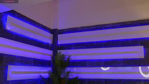 Snapshot of sexycelline chatting on December 2, 5:13 am Celline online show from December 2, 5:13 am