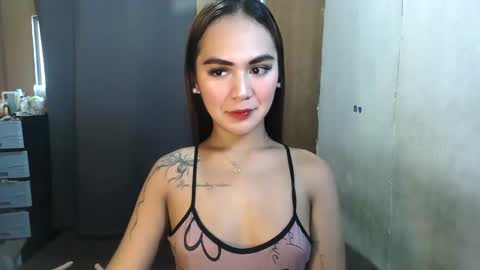 Snapshot of sexycheskax18 chatting on May 19, 6:42 am pretty Cheska online show from May 19, 6:42 am