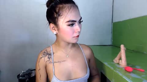 Snapshot of sexycheskax18 chatting on May 31, 6:20 pm pretty Cheska online show from May 31, 6:20 pm