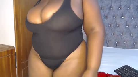 Snapshot of sexychocco_ chatting on January 19, 10:49 pm sexychocco online show from January 19, 10:49 pm